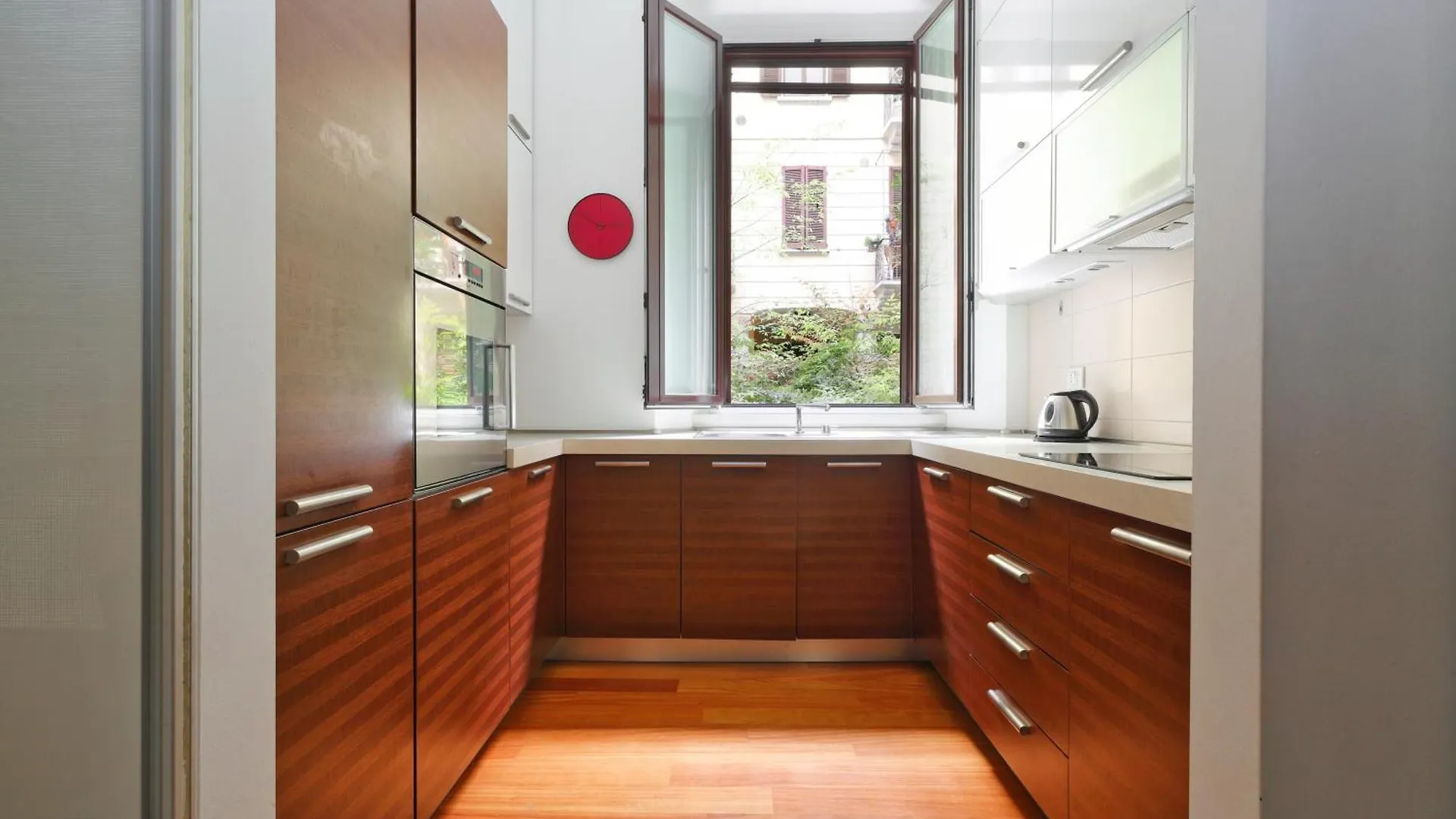 Just Urban Stays - Elegant And Bright Apartment - Risorgimento Area Milán